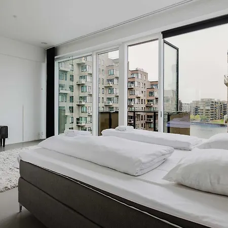 Elite Aa Harbour Penthouse