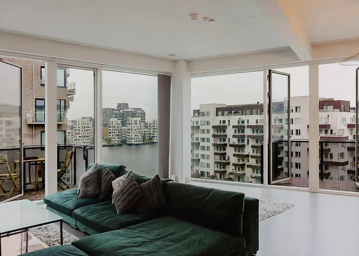 Elite Aa Harbour Penthouse アパート